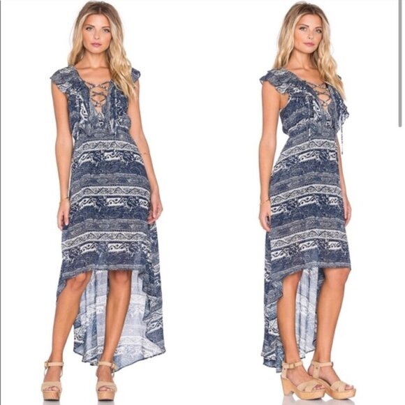 Tularosa Dresses & Skirts - NEW Tularosa x Revolve Nashville High Low Dress in Navy Paisley Sz. L